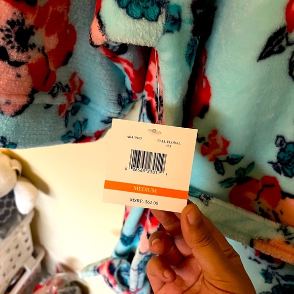 Artology soft Robe - Picture 9 of 9